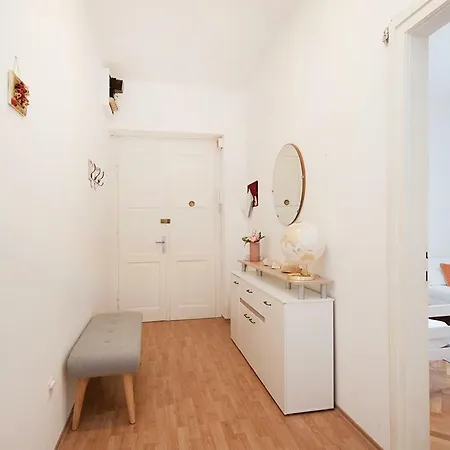 Apartman Petra *