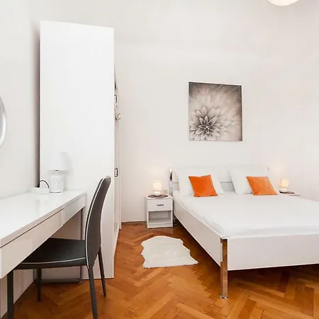 Apartman Petra *